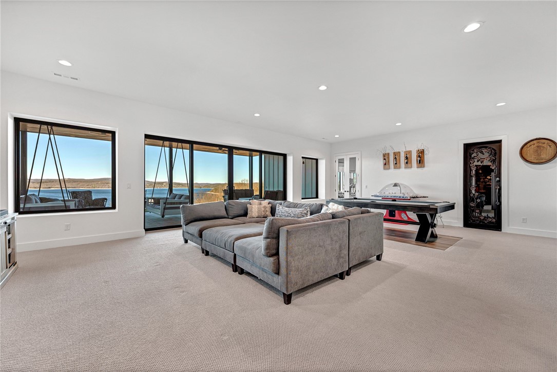 02-19-28-RURAL - Residential