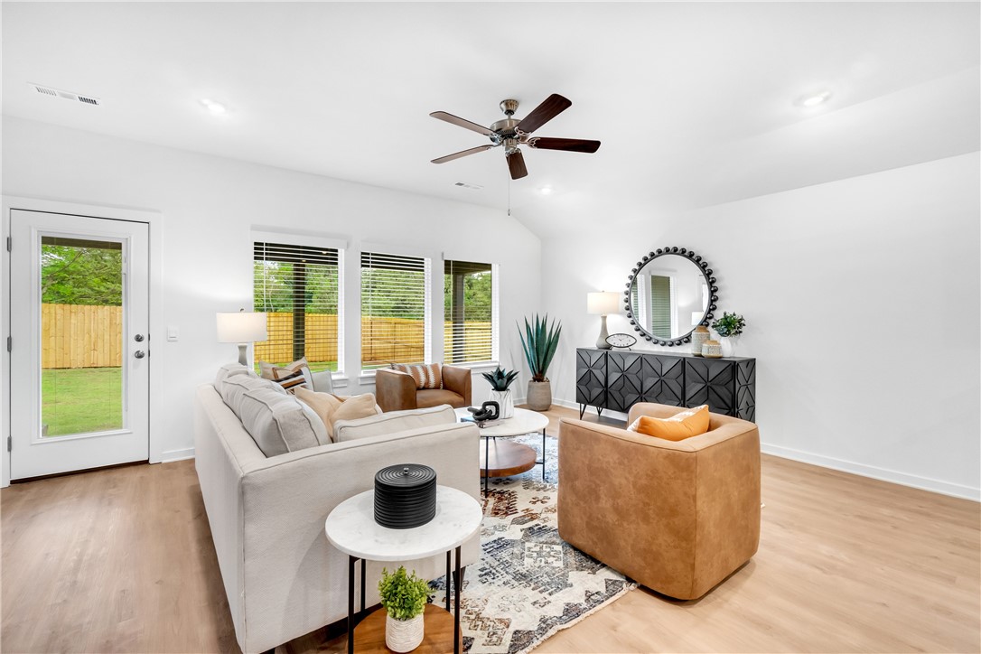 Aiden's Place - Residential