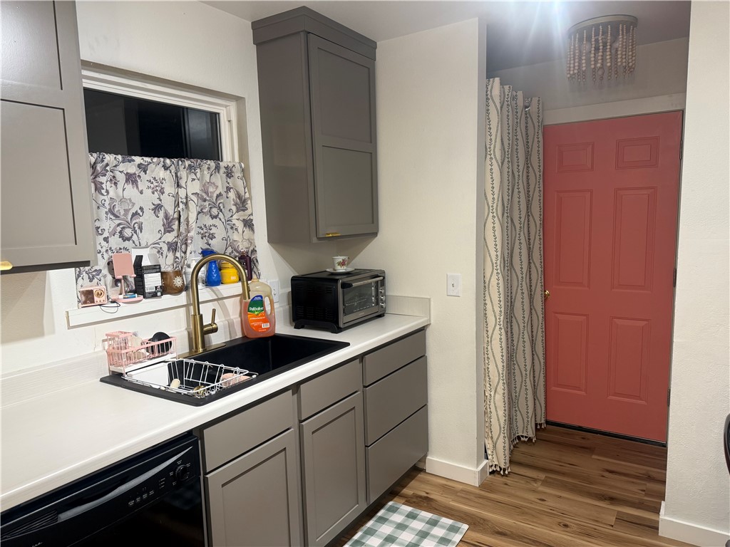 Chanel Court - Residential