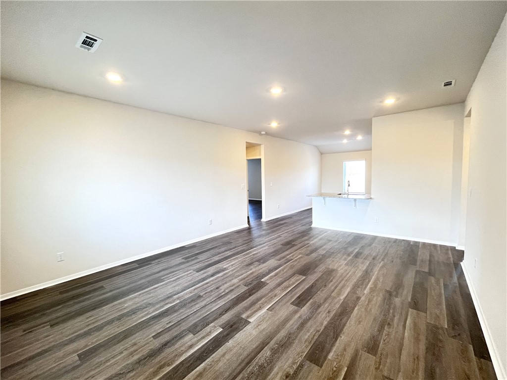 Walnut Hill - Residential Lease