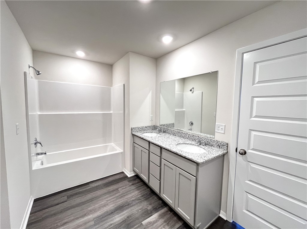 Walnut Hill - Residential Lease