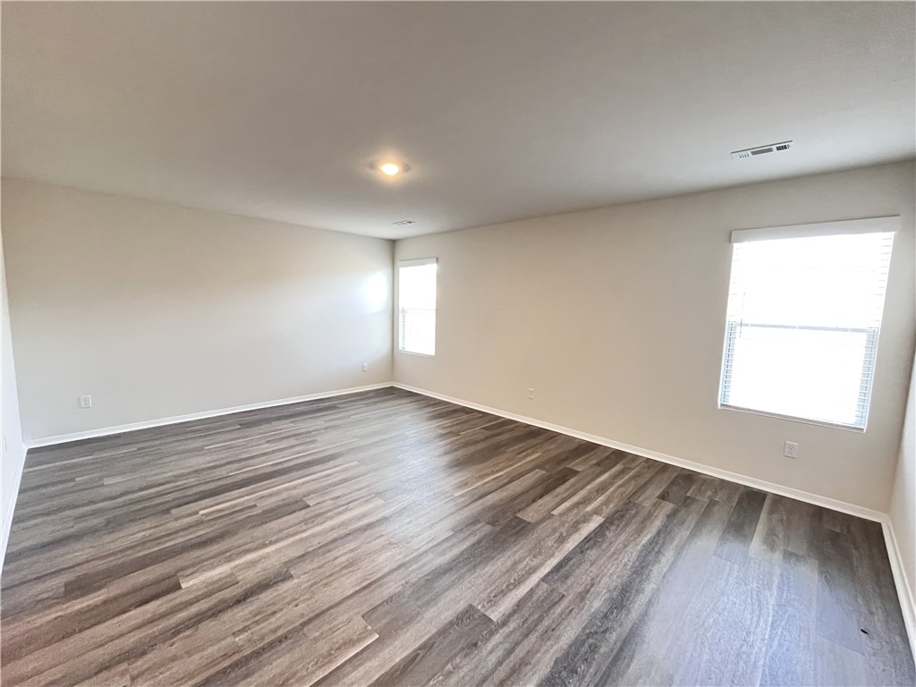 Walnut Hill - Residential Lease