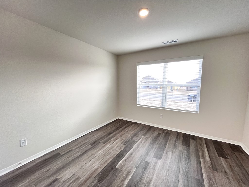 Walnut Hill - Residential Lease