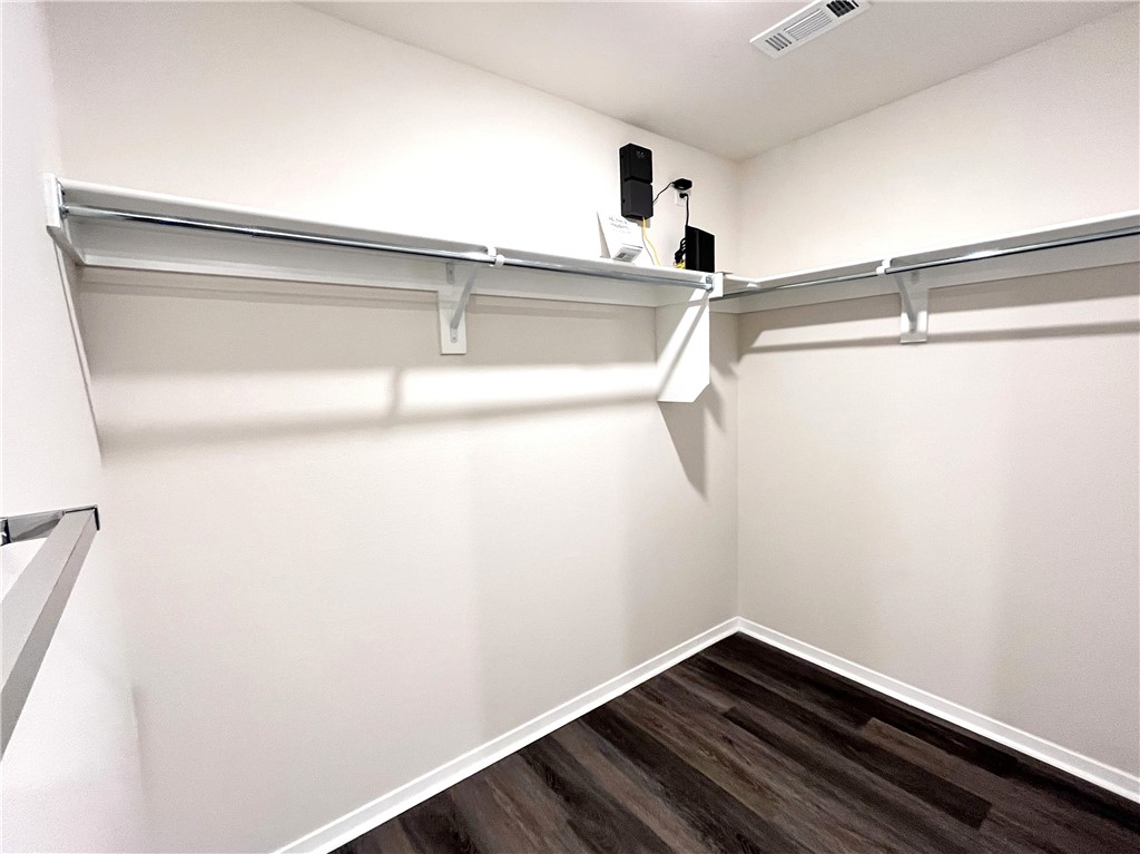 Walnut Hill - Residential Lease