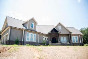 Beautiful 4581 sq ft built in 2016.