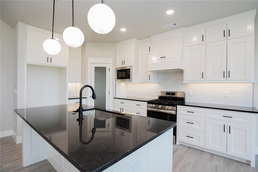 GRAND ESTATES PH 1-GENTRY - Residential