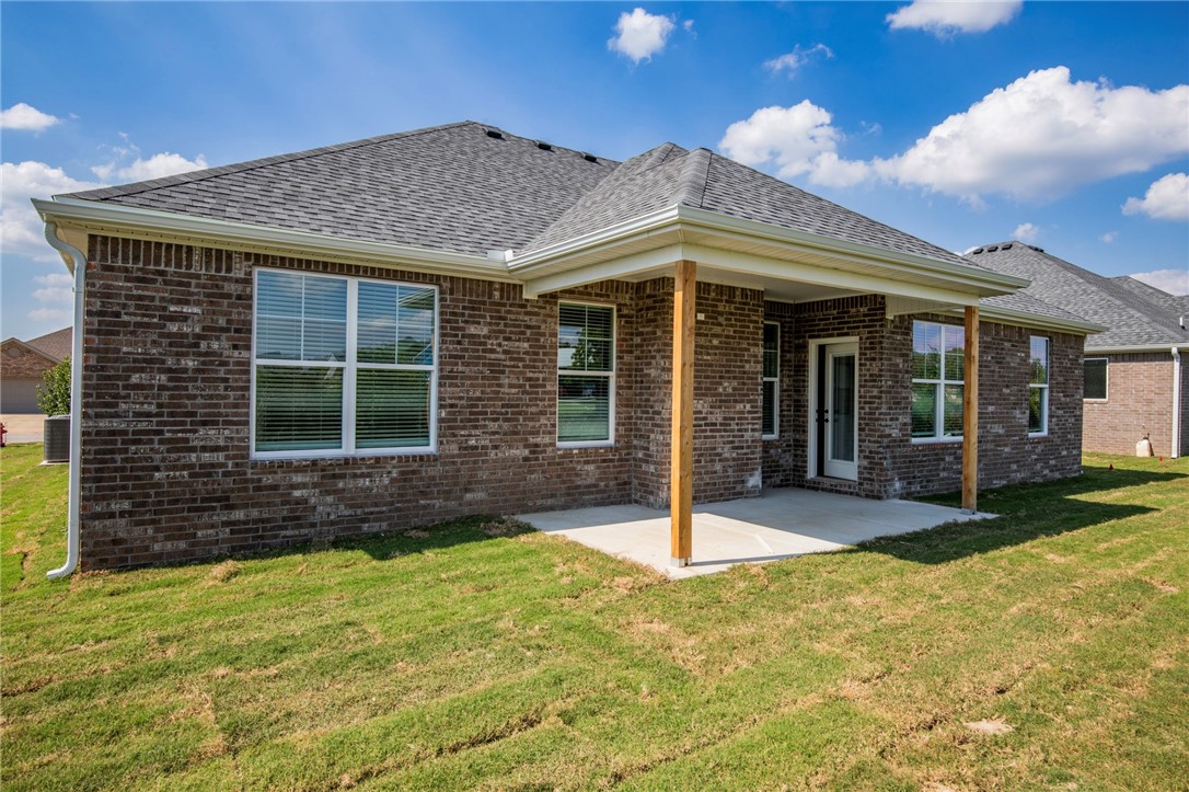 GRAND ESTATES PH 1-GENTRY - Residential