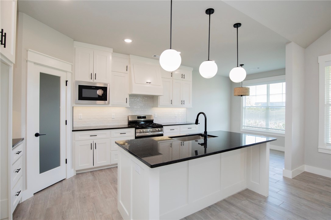 GRAND ESTATES PH 1-GENTRY - Residential