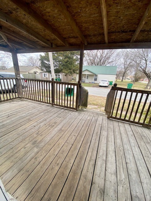 Holcombs Second - Residential Lease