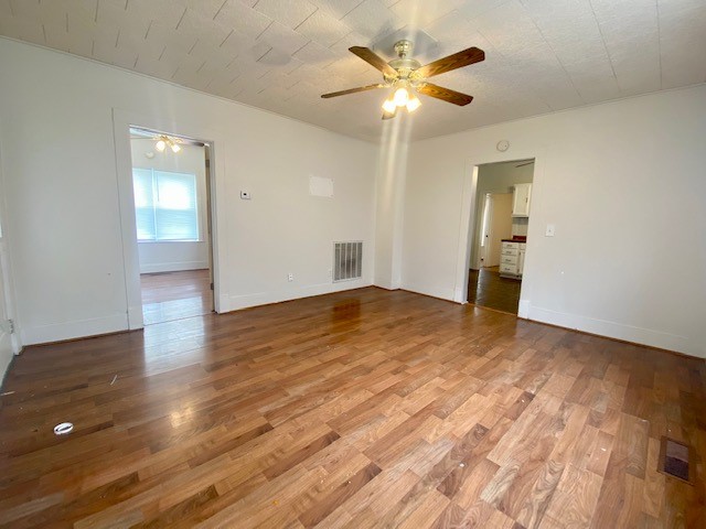 Holcombs Second - Residential Lease