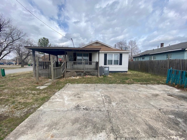 Holcombs Second - Residential Lease