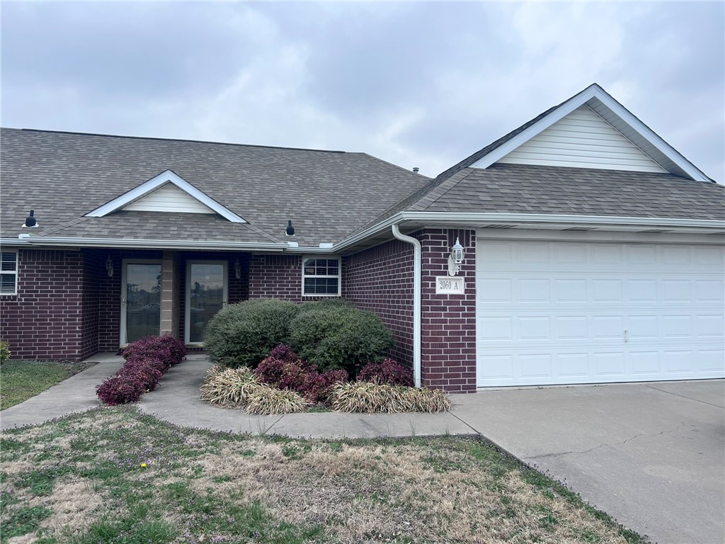 Ravenwood Dev Ph 1 Siloam Spgs - Residential Lease