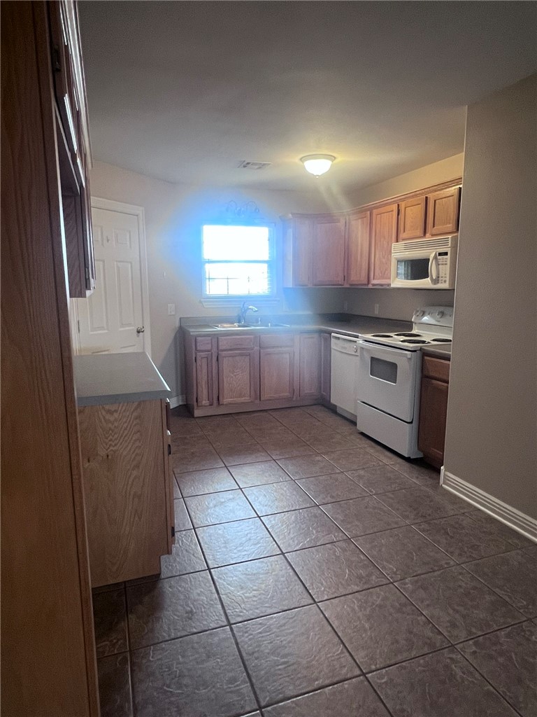 Ravenwood Dev Ph 1 Siloam Spgs - Residential Lease