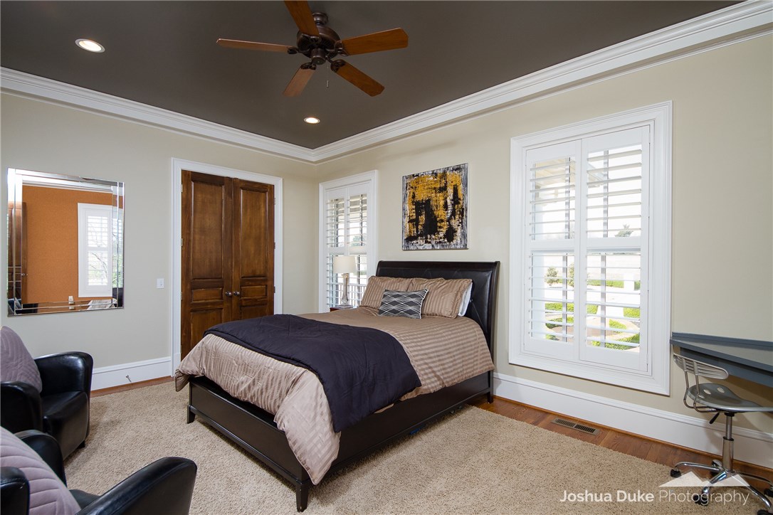 Autumn View - Residential