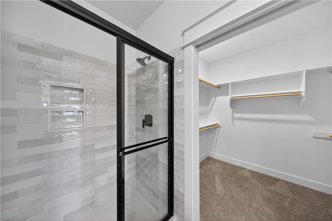 Dixieland Twnhms Rogers - Residential