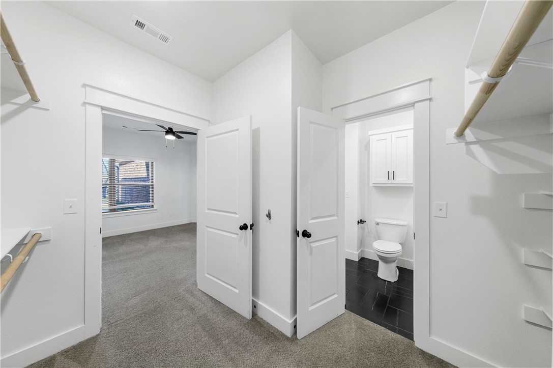 Dixieland Twnhms Rogers - Residential