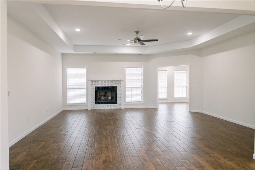 Available immediately.  Very close proximity to the new Walmart Campus, community college, and the interstate!   Available for long term lease, pets negotiable.
