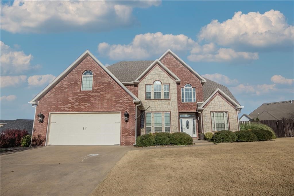Cross Creek Rogers - Residential Lease