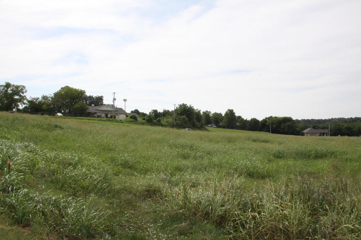 Great Building Site - Corner of Rock Springs Rd & Speer Drive. 2.53 acres located between FedEx & Casey's. All utilities available.
