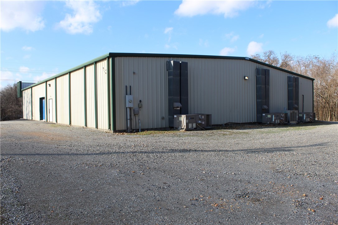 Ozark Orchard Co Sub Decatur - Commercial Lease
