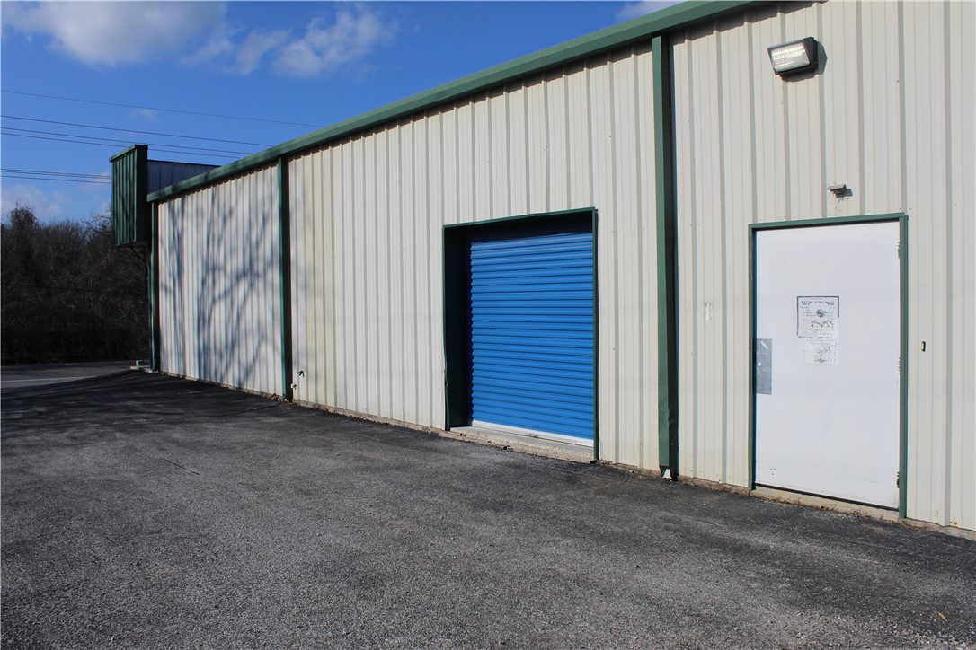 Ozark Orchard Co Sub Decatur - Commercial Lease