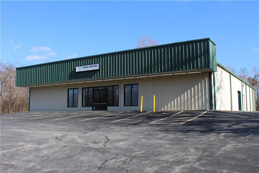 Prime commercial space offered for Lease. This location would be perfect for a grocery store, restaurant, or other retail business. The space includes +/- 6000 sf of open space (10 ft. ceiling) and an additional 900 feet of warehouse. There are 2 electric overhead doors and recently serviced HVAC units. There is also a 24’x24’ walk-in freezer located in the interior of the building. There is plenty of good parking available (30+ spaces) with ample traffic count (7000 cars daily). This is an ideal location that’s centrally positioned in Decatur with close proximity to Siloam Springs.