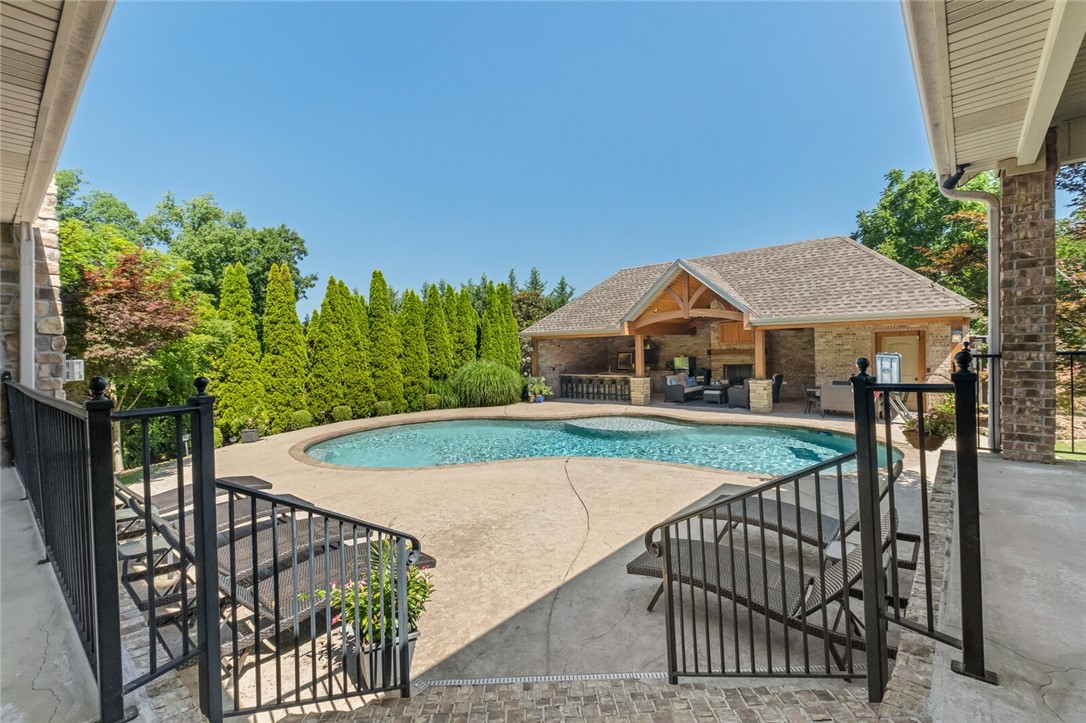 Pinnacle - Residential