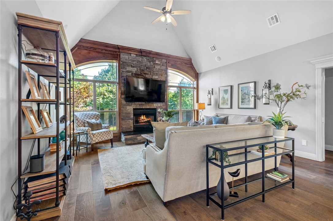 Pinnacle - Residential