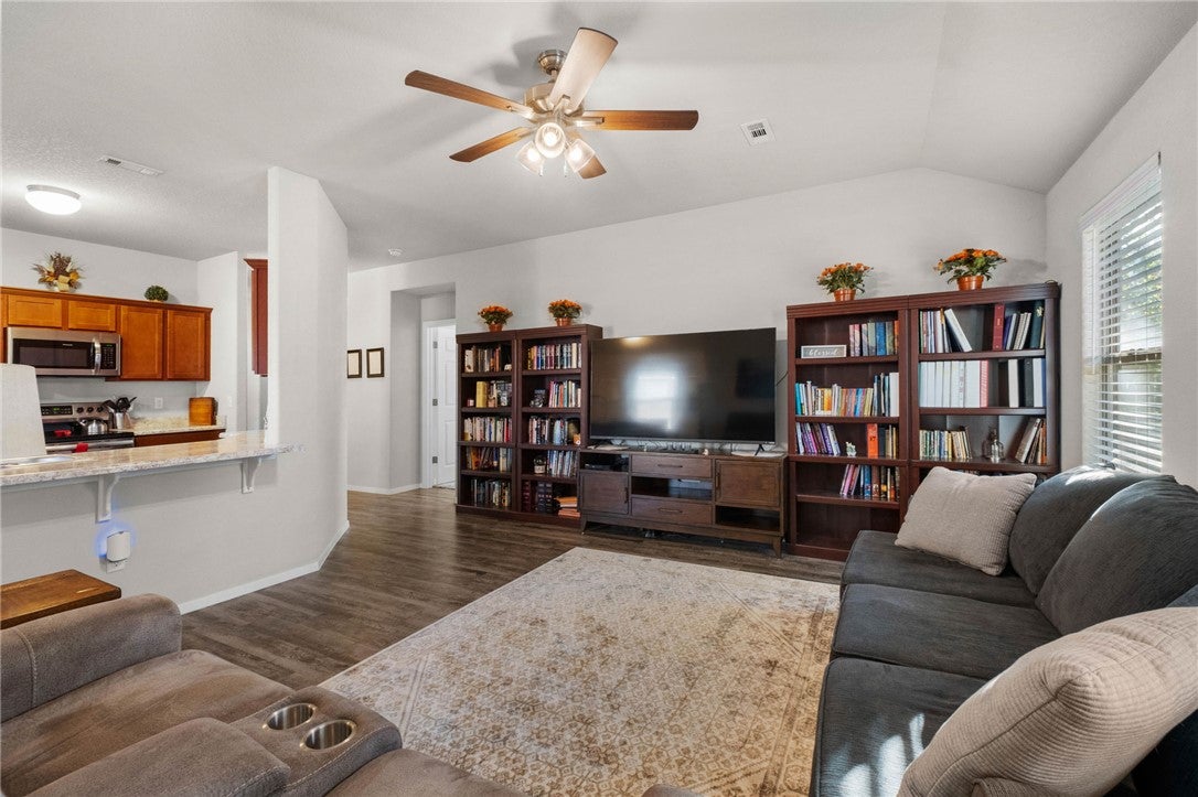 12401 Mills