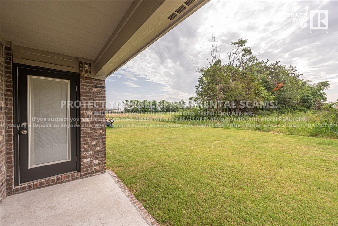 Cottonwood Place Sub Rogers - Residential Lease