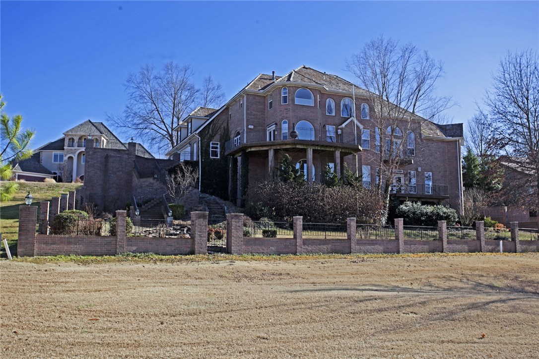 Pinnacle - Residential