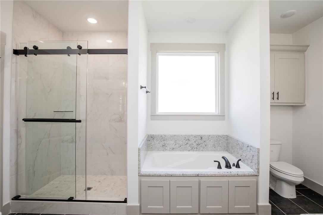 Grand Estates Phase 1 Gentry - Residential Lease