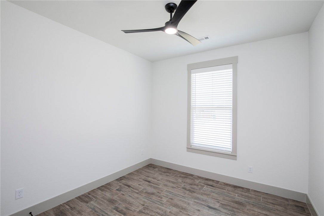 Grand Estates Phase 1 Gentry - Residential Lease