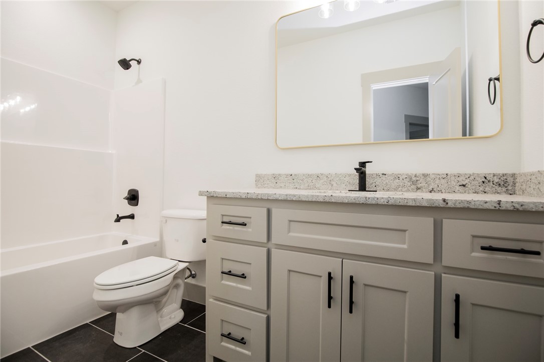 Grand Estates Phase 1 Gentry - Residential Lease