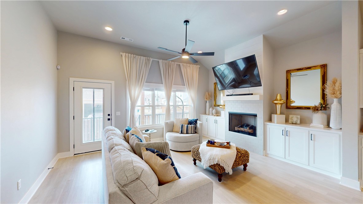 Aurora Sub Ph I Bentonville - Residential