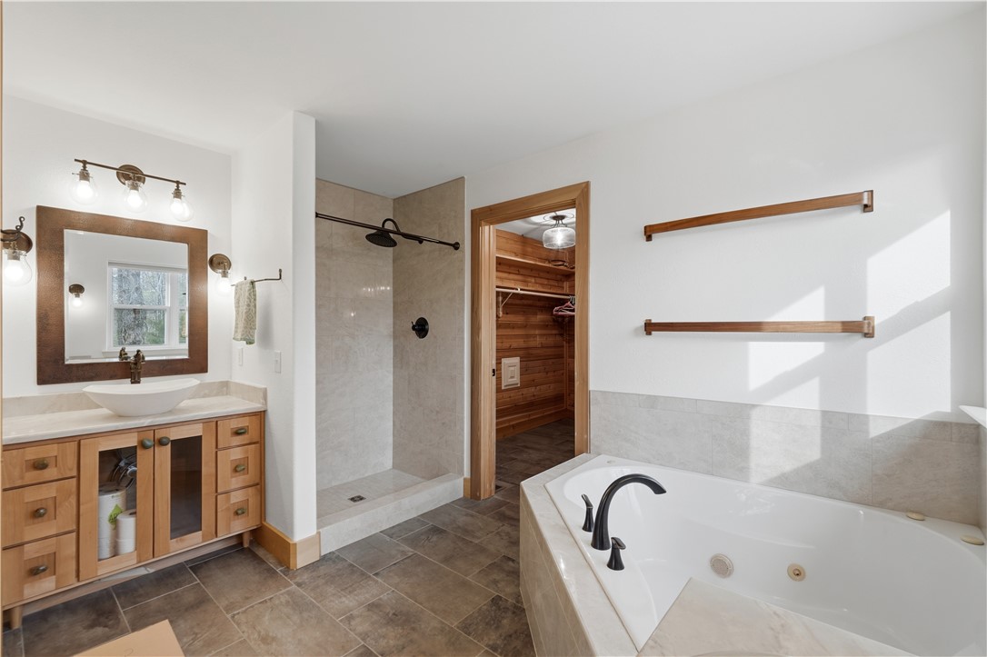 Tiree Sub Bvv - Residential