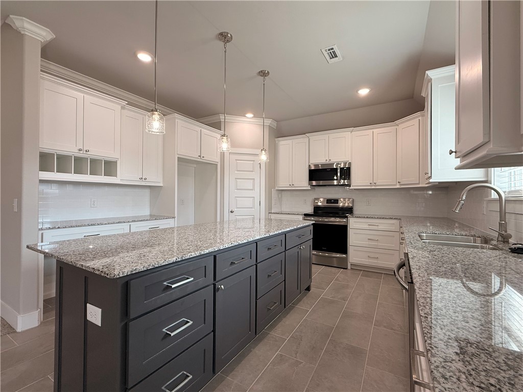 Hickory Meadows Sub Ph 2 - Residential