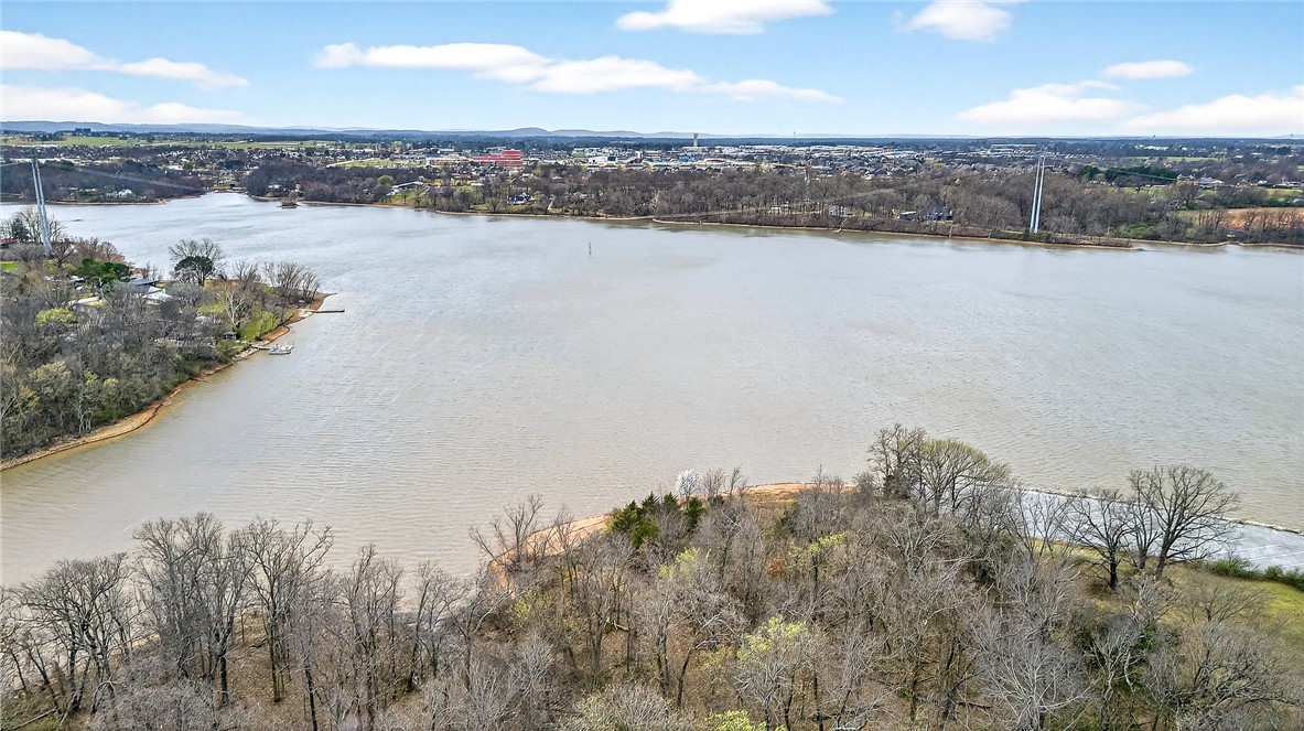 Elm Spgs Outlots - Land