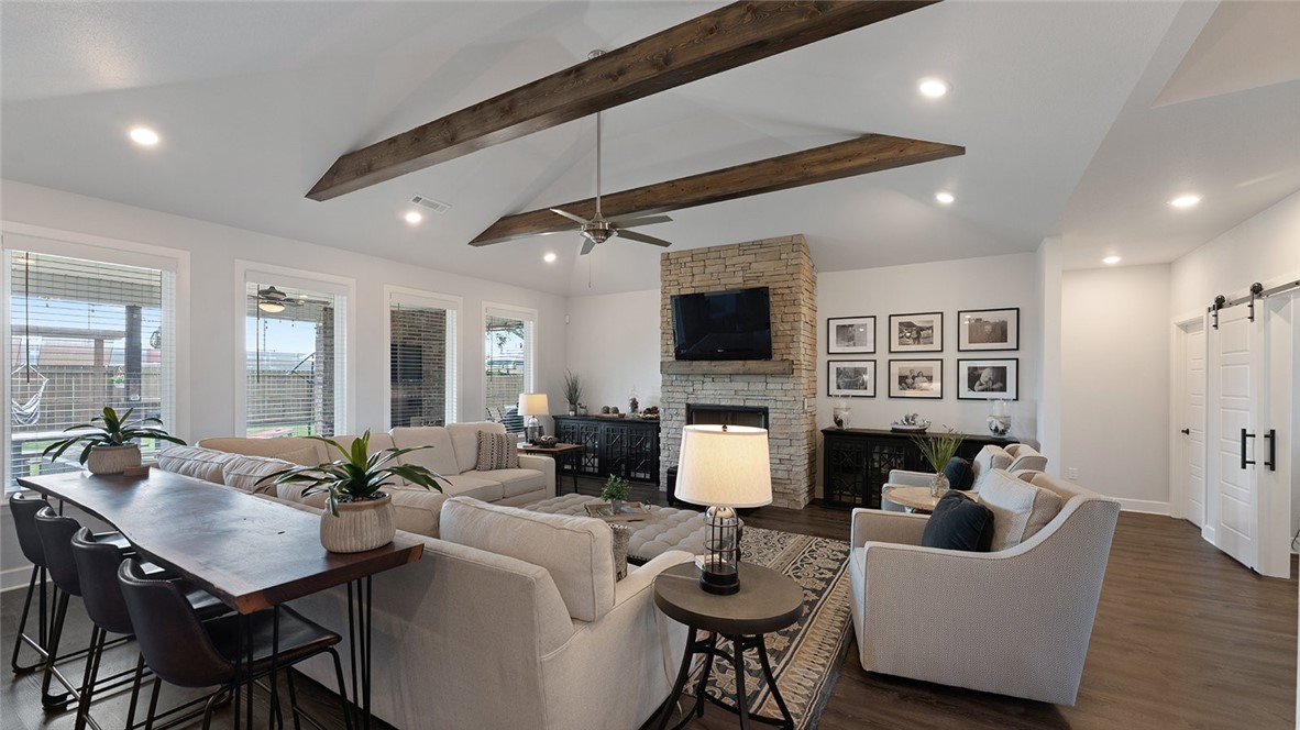 MAPLE ESTATES PH 1B-CENTERTON - Residential