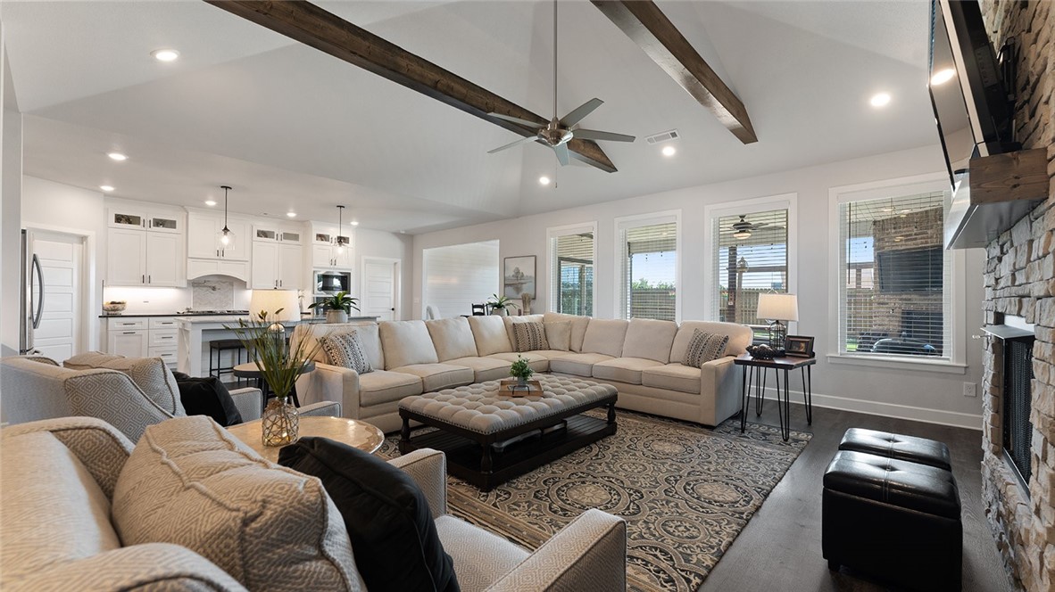 MAPLE ESTATES PH 1B-CENTERTON - Residential