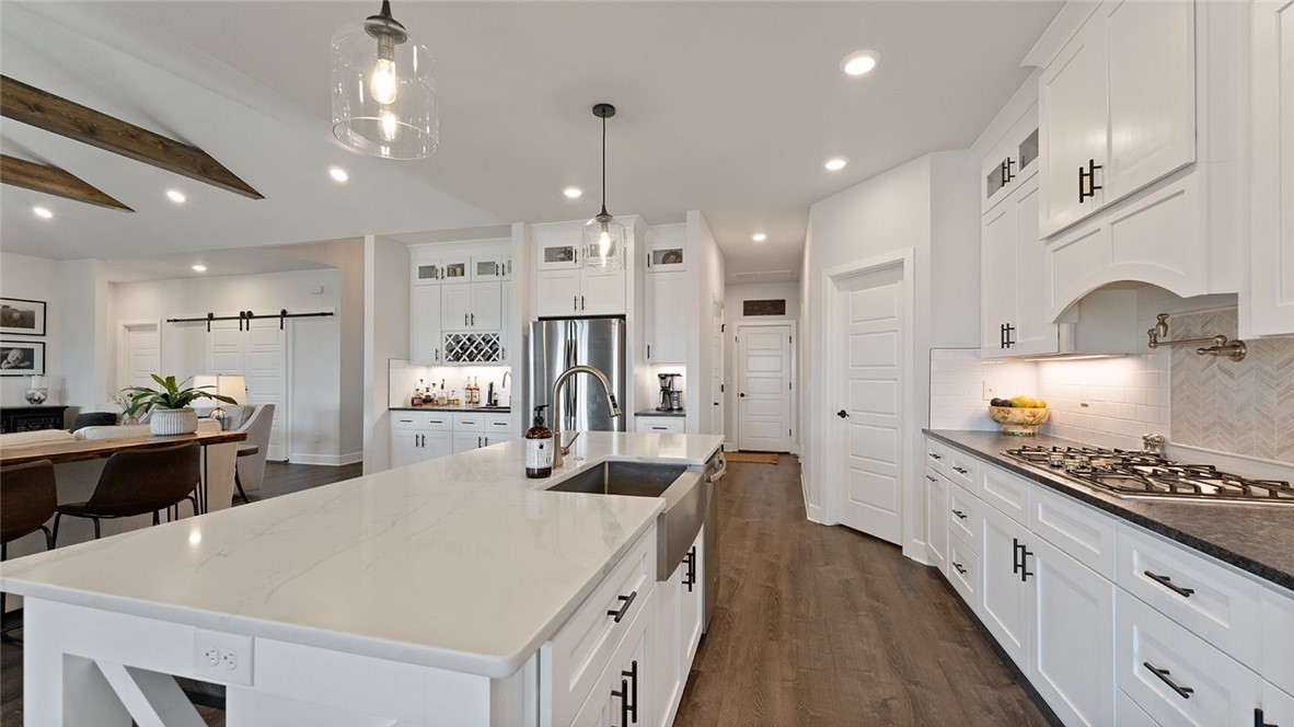 MAPLE ESTATES PH 1B-CENTERTON - Residential
