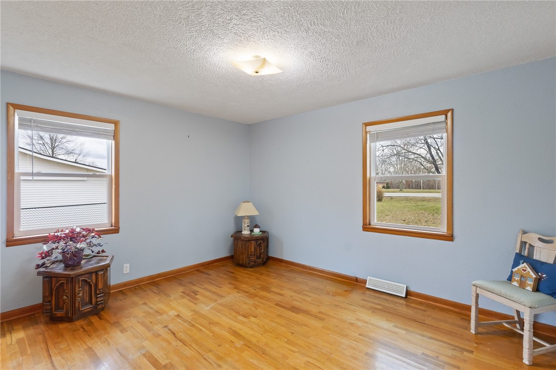 Hillcrest Add Pea Ridge - Residential