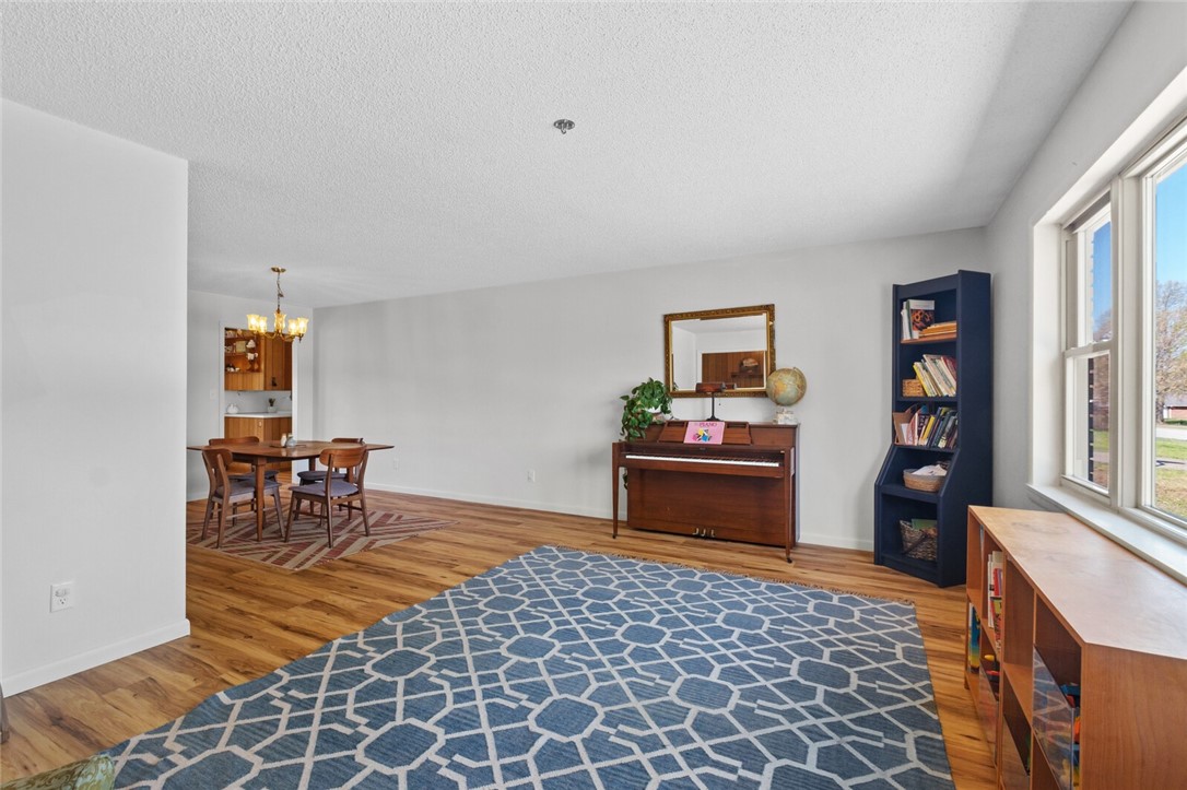 Rolling Hills Sub Siloam Spgs - Residential