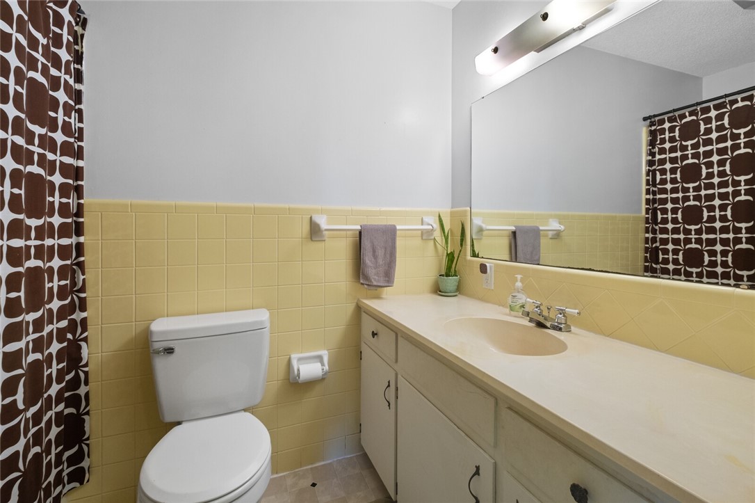 Rolling Hills Sub Siloam Spgs - Residential