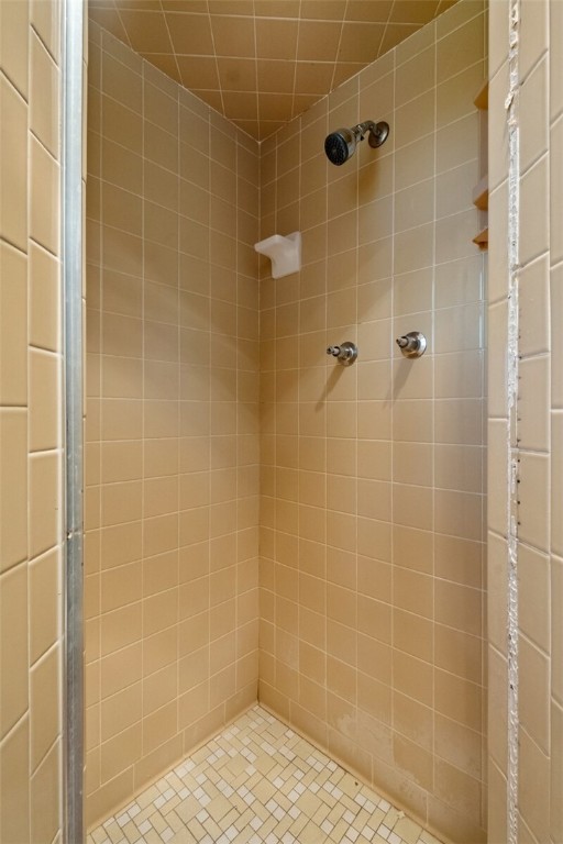 Rolling Hills Sub Siloam Spgs - Residential