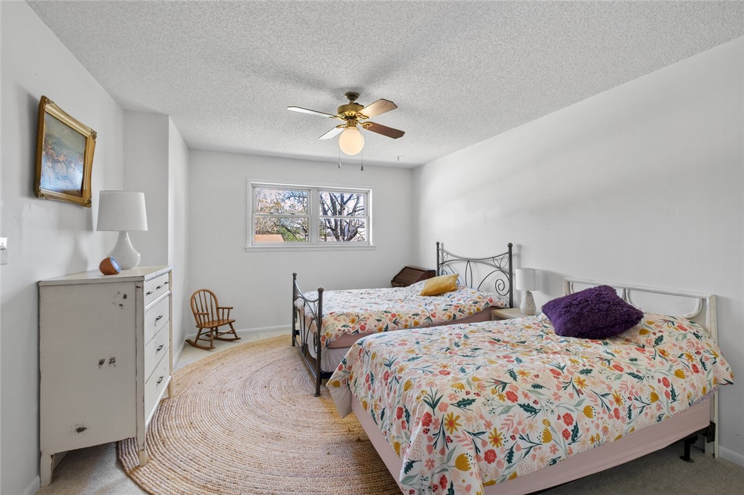 Rolling Hills Sub Siloam Spgs - Residential