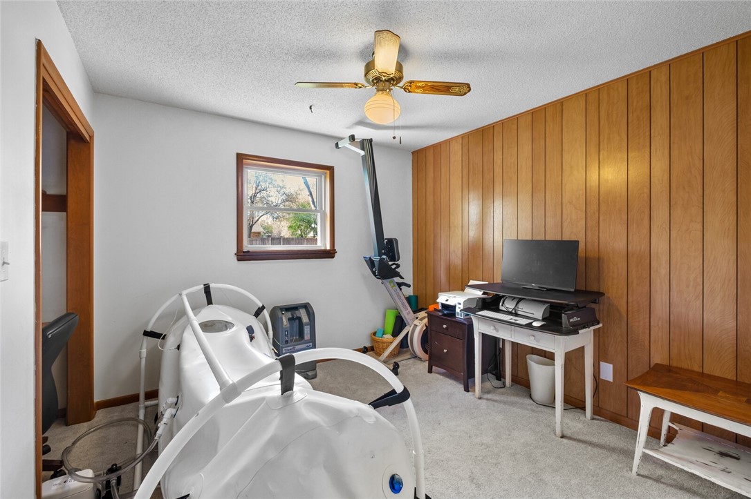 Rolling Hills Sub Siloam Spgs - Residential