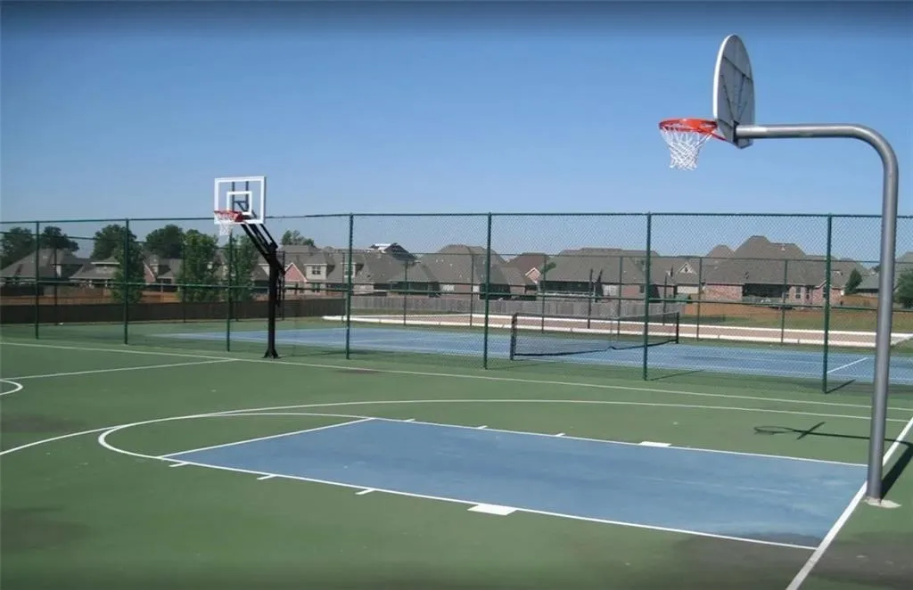 Bentonville, Arkansas 72713, United States, 4 Bedrooms Bedrooms, ,3 BathroomsBathrooms,Residential,Pending,214298