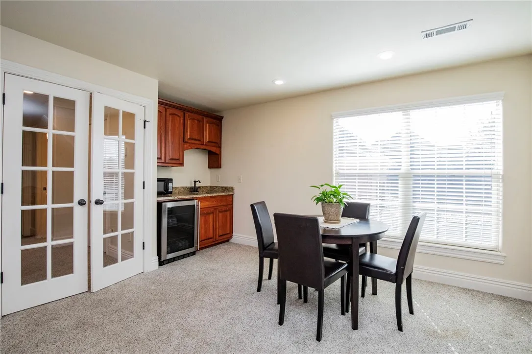 Bentonville, Arkansas 72713, United States, 4 Bedrooms Bedrooms, ,3 BathroomsBathrooms,Residential,Pending,214298