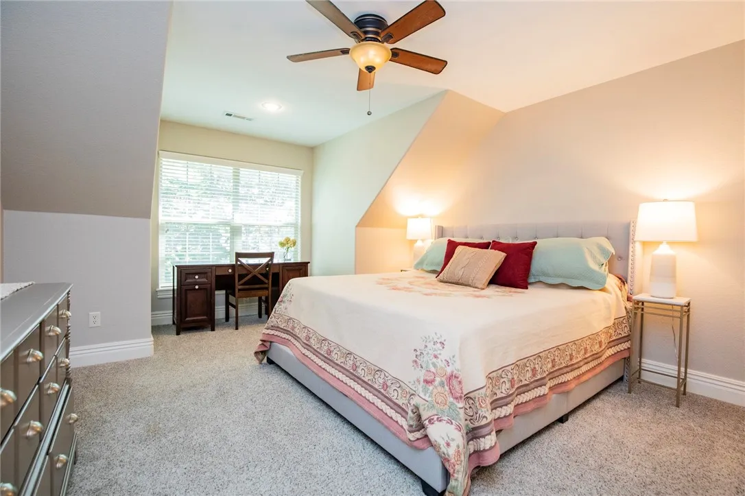 Bentonville, Arkansas 72713, United States, 4 Bedrooms Bedrooms, ,3 BathroomsBathrooms,Residential,Pending,214298